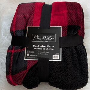 Amy Miller Home Plaid Velvet Throw Blanket Reverse Sherpa Black Red 50"×60" NWT